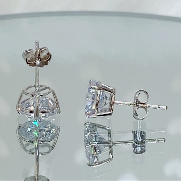 14k white gold diamond 2 CT stud earrings gift box - Picture 4 of 12